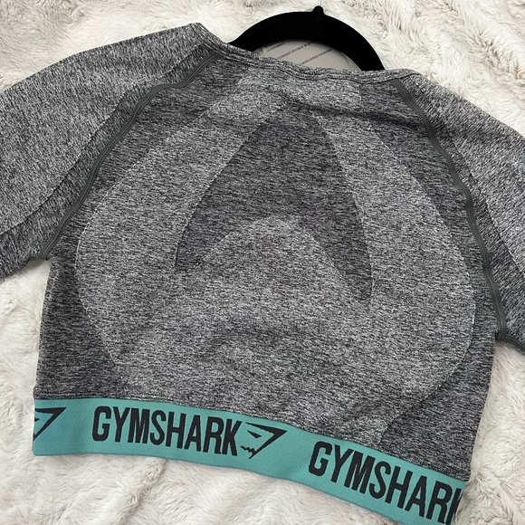 ✨NWT GYMSHARK FLEX CROP TOP✨ - Picture 4 of 5